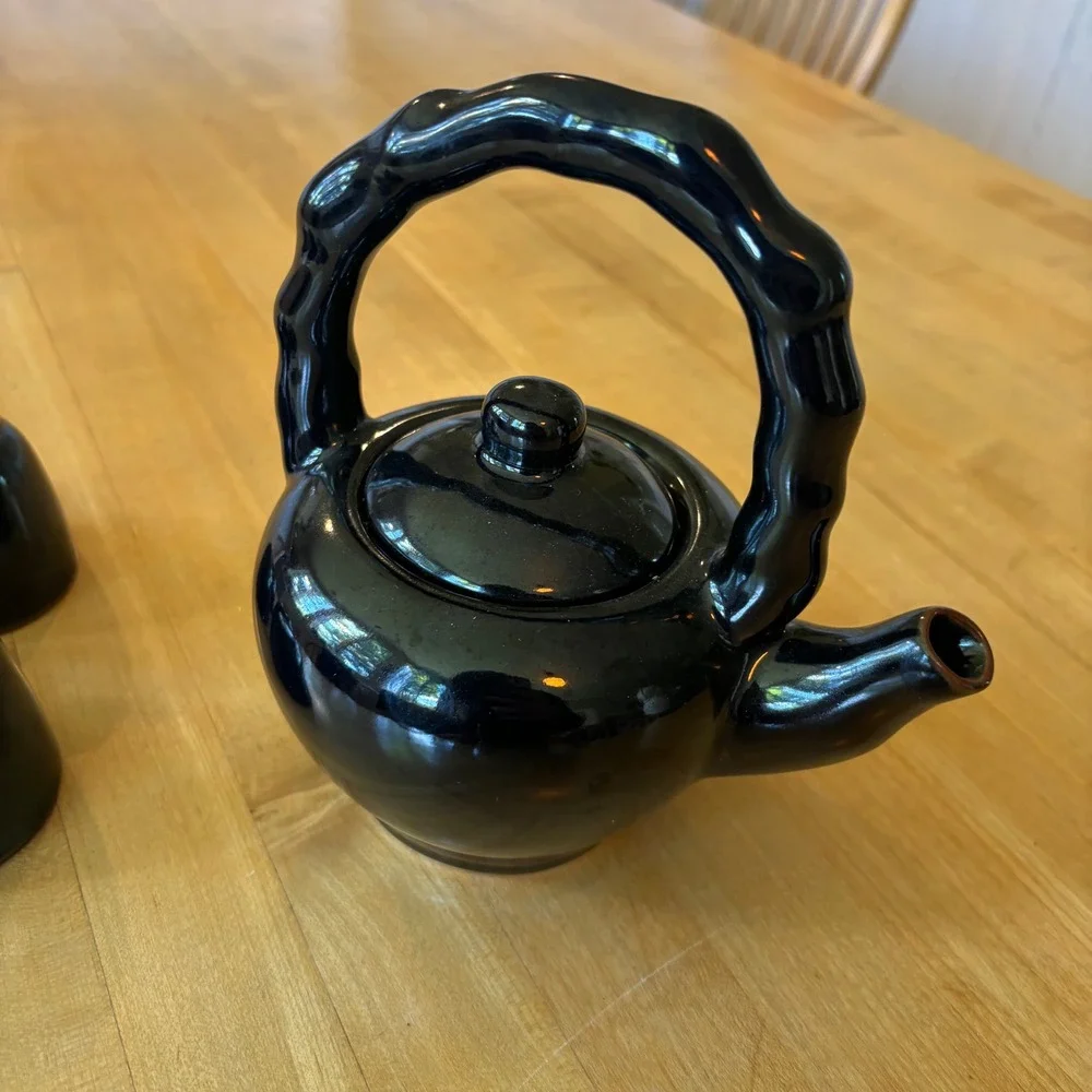 Crate and Barrel Black Brown Porcelain Teapot 4 Cups Yi Xiang Min # 274-135